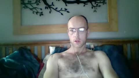 q2phq2ph online show from 8, 11, 2025