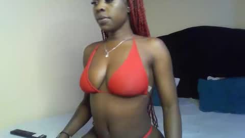 Snapshot of queen2034 chatting on 23, 3, 2026 queen2034 online show from 23, 3, 2026