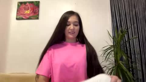 Snapshot of queen_chatur chatting on 29, 1, 2025 Viktoria online show from 29, 1, 2025