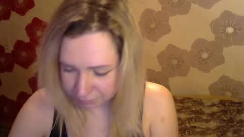 Snapshot of queen_daenerys chatting on 1, 12, 2024 Queen Daenerys online show from 1, 12, 2024