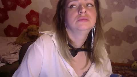 Snapshot of queen_daenerys chatting on 26, 9, 2025 Queen Daenerys online show from 26, 9, 2025