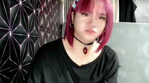 Snapshot of queen_elicktra chatting on 9, 6, 2026 JOY online show from 9, 6, 2026