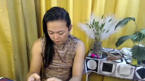 Snapshot of queen_ennah chatting on 9, 7, 2026 queen_ennah online show from 9, 7, 2026