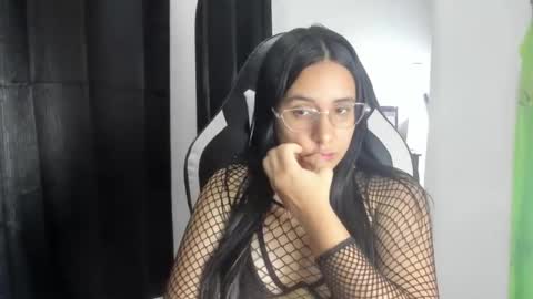 queen_findom1 online show from 15, 11, 2025
