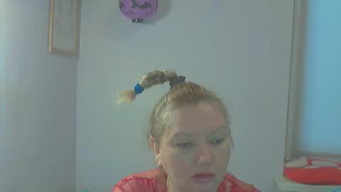 queen_jane8 online show from 18, 2, 2026