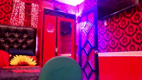 Lily online show from 16, 3, 2026