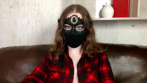 Nora online show from 10, 5, 2026