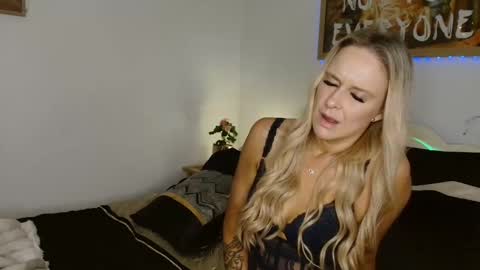 queenb6969694u online show from 7, 3, 2026