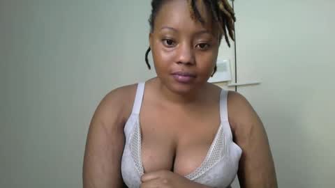 queen online show from 1, 11, 2025