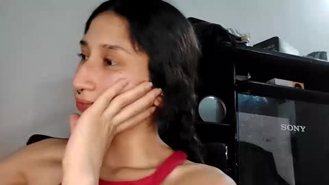 QUEENJEENN online show from 5, 11, 2025