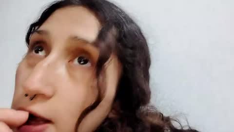 QUEENJEENN online show from 21, 7, 2026