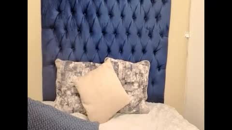 queenkarmax online show from 18, 5, 2026