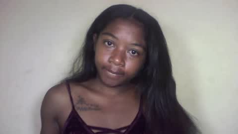 queennaya online show from 27, 7, 2026