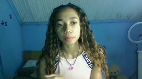 queennih online show from 6, 11, 2025