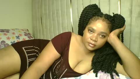 Snapshot of queenofsouls chatting on 2, 1, 2025 . online show from 2, 1, 2025