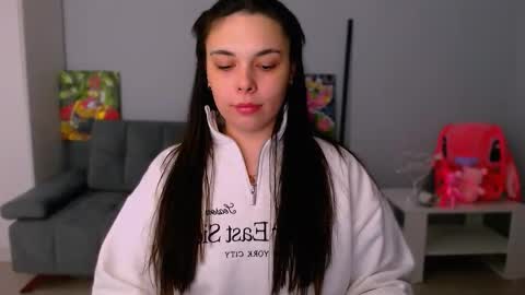Snapshot of queenofthesense chatting on 10, 11, 2025 Patricia online show from 10, 11, 2025