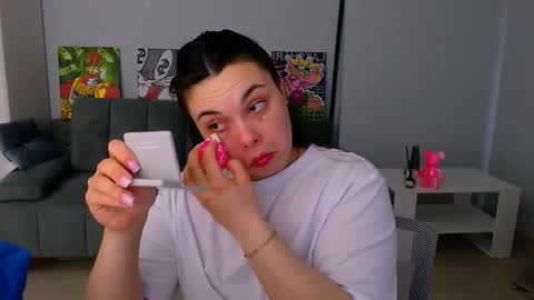 Snapshot of queenofthesense chatting on 3, 3, 2026 Patricia online show from 3, 3, 2026
