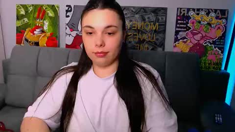Snapshot of queenofthesense chatting on 6, 3, 2026 Patricia online show from 6, 3, 2026