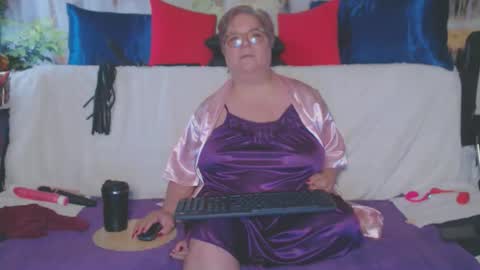 QueenPammy online show from 11, 2, 2026