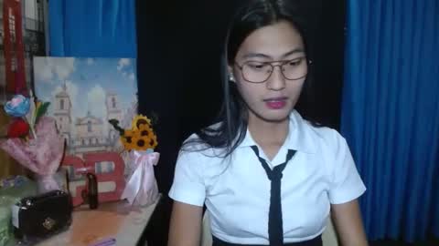 Snapshot of queensteffi chatting on 4, 1, 2025 queensteffi online show from 4, 1, 2025