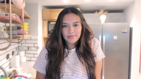 Snapshot of queenv66 chatting on 4, 12, 2024 Val  -  online show from 4, 12, 2024