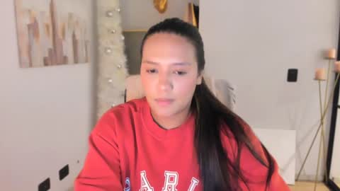Snapshot of queenv66 chatting on 21, 1, 2025 Val  -  online show from 21, 1, 2025