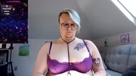 queerlyjaz online show from 25, 4, 2026