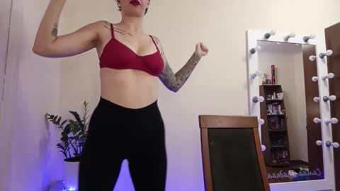 quiet_smile online show from 15, 10, 2025