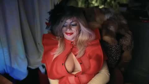 ViVaLuvLicious online show from 10, 1, 2025