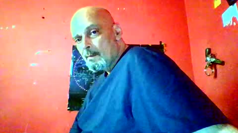 qwertyuiop22348015 online show from 12, 5, 2026