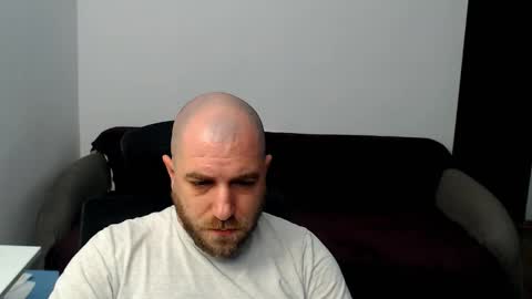 R0bila online show from 12, 10, 2025