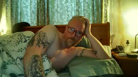 Snapshot of r_o_h_a_n_r_o_o_m chatting on 17, 2, 2026 r_o_h_a_n_r_o_o_m online show from 17, 2, 2026