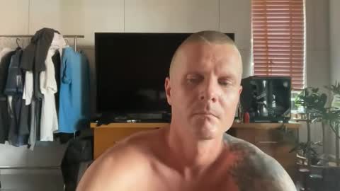 rabbit_eyes69 online show from 6, 5, 2026