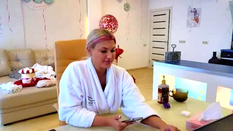 Snapshot of rabbits_couple chatting on 19, 2, 2025 Jess John online show from 19, 2, 2025