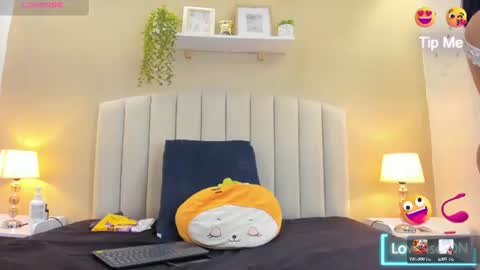 Snapshot of rachel_donnelly chatting on 25, 7, 2026 Rachel Donnelly online show from 25, 7, 2026