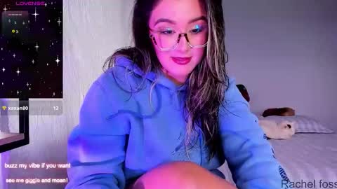 Rachel Foss online show from 15, 10, 2025