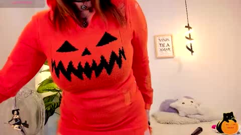 Rachel Lang online show from 30, 10, 2025