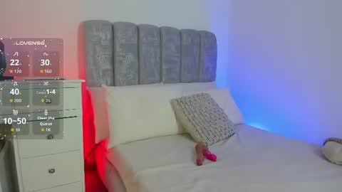 RACHEL online show from 8, 7, 2026