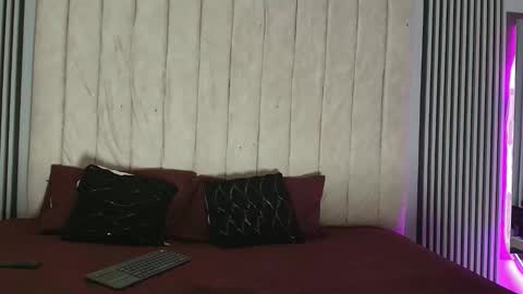 rachell_owen online show from 6, 10, 2025