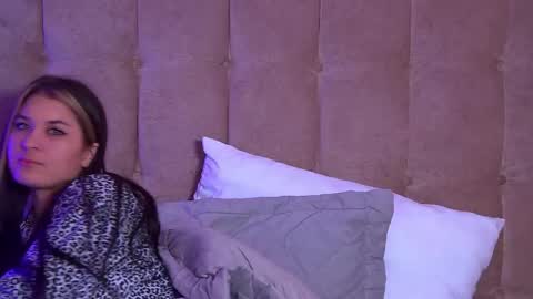 RachellSimpson online show from 21, 2, 2025