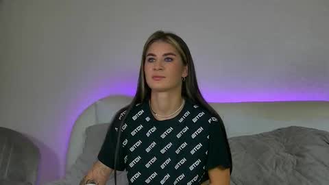 RachellSimpson online show from 10, 9, 2025