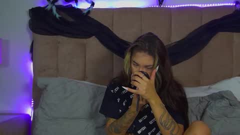 RachellSimpson online show from 31, 10, 2025