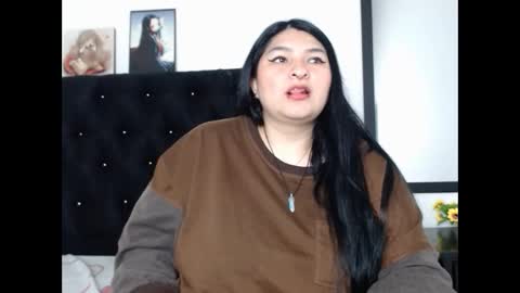 radiantgoddes online show from 6, 3, 2026