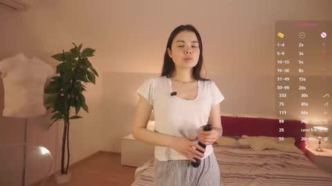 Snapshot of raelenepenaloza chatting on 27, 11, 2025 Amy online show from 27, 11, 2025