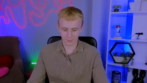 Snapshot of rafael_bien chatting on 8, 7, 2026 rafael online show from 8, 7, 2026