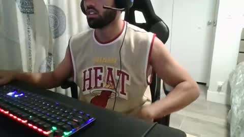 can you tell me something online show from 8, 11, 2025