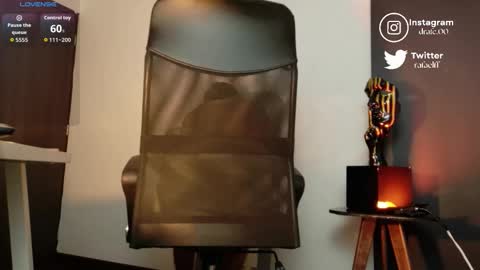 IG online show from 12, 10, 2025