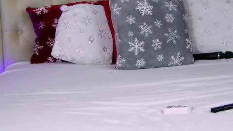 Monica  online show from 26, 11, 2025