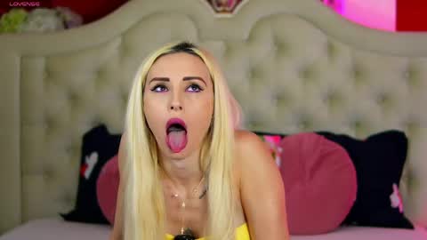ragazzabellasquirt online show from 2, 6, 2026