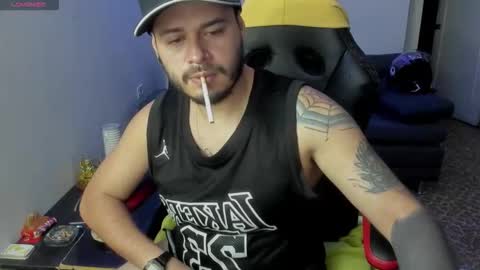 ragnar_lothbrok77 online show from 1, 4, 2026